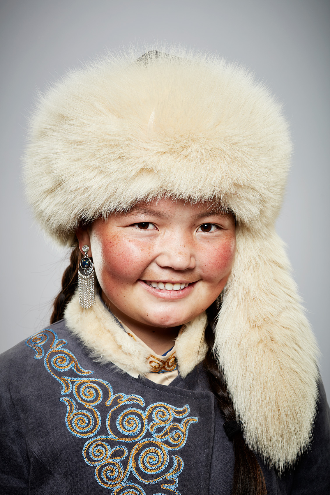 Mongolian Eagle Huntress
